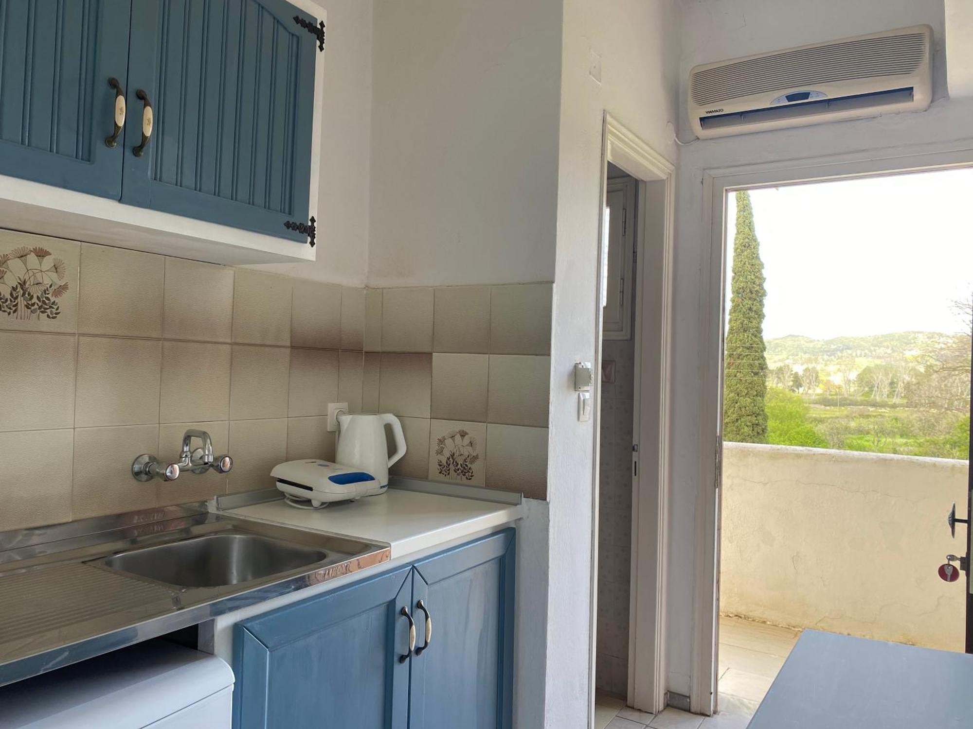 Navy Apartment With Mountain View &Private Parking Vatos Ngoại thất bức ảnh