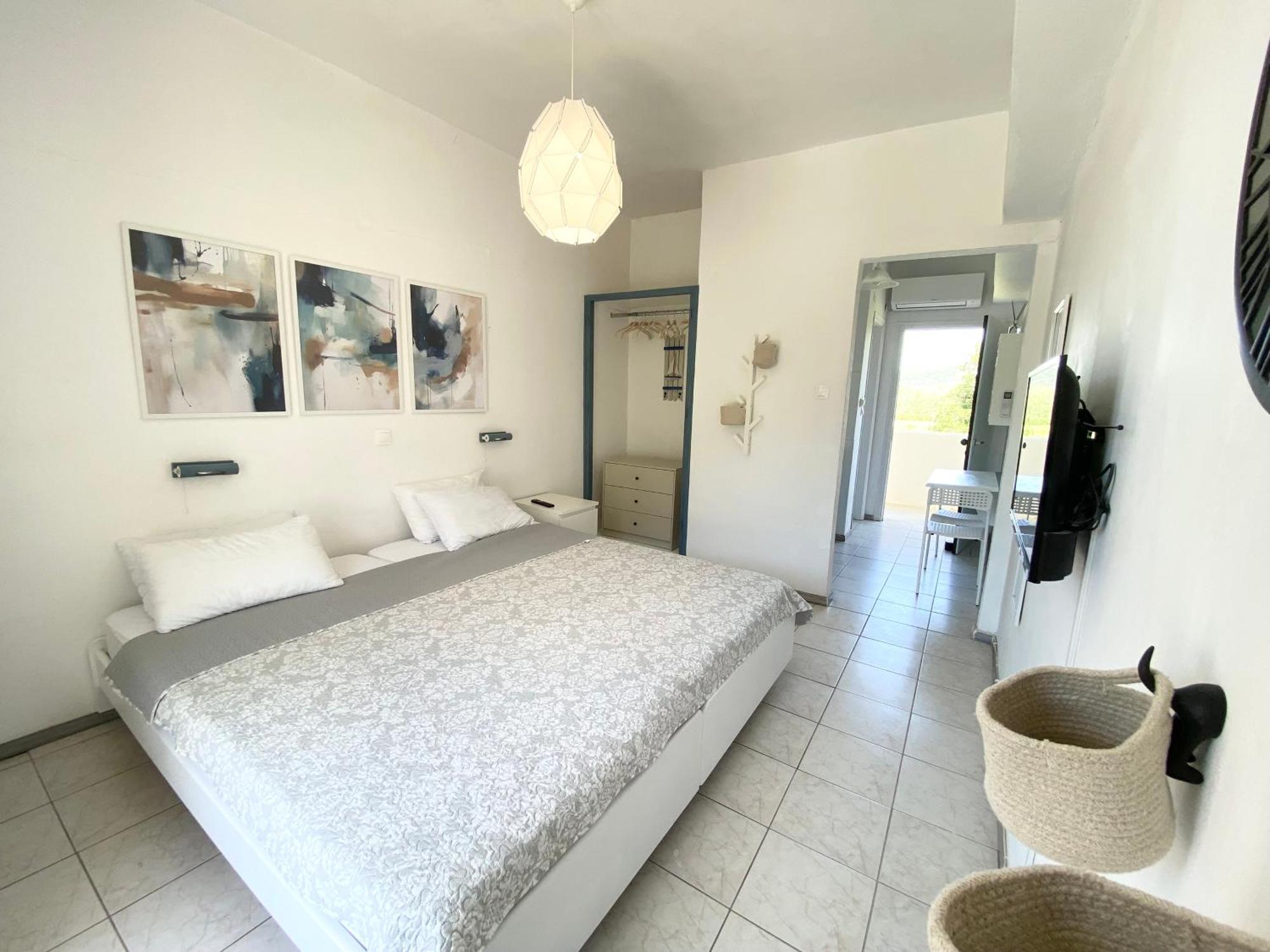 Navy Apartment With Mountain View &Private Parking Vatos Ngoại thất bức ảnh