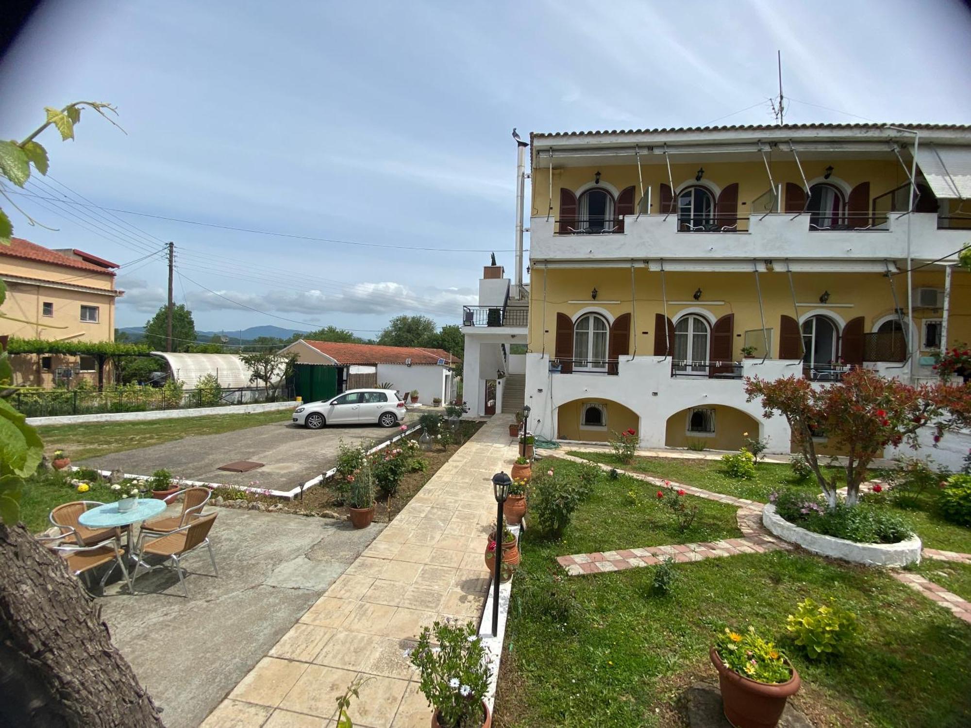 Navy Apartment With Mountain View &Private Parking Vatos Ngoại thất bức ảnh